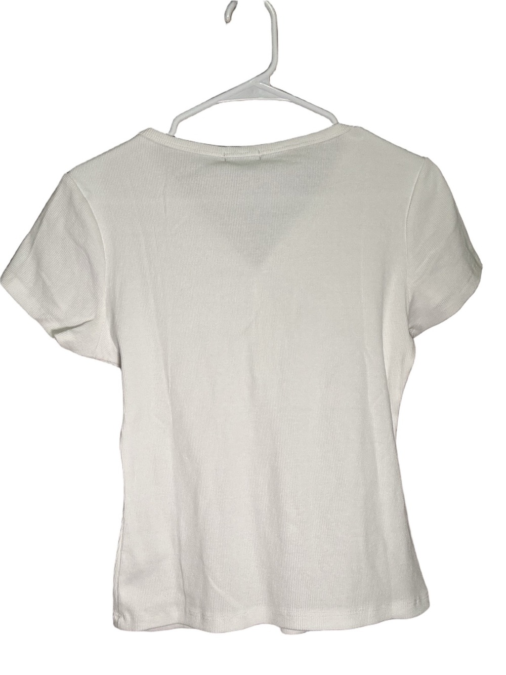 True Religion White Short Sleeve V-Neck Tee with Rhinestone Horseshoe - Picture 2 of 3